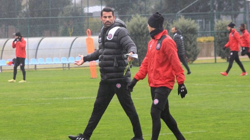 Volkan Demirel, Fatih Karagümrük'le ilk idmanına çıktı