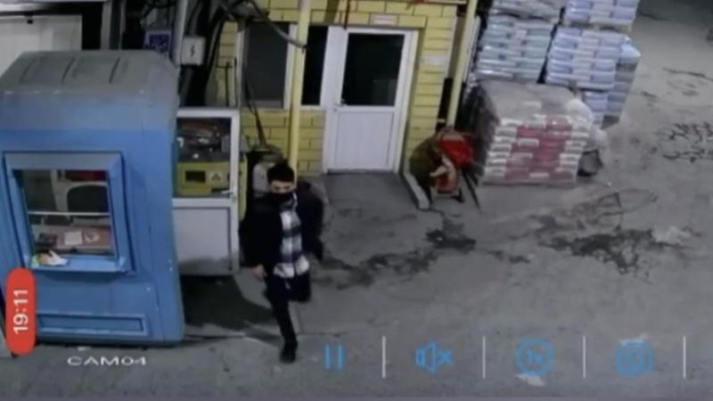 İstanbul'da oto hırsızlığı yapan genç, babasının ihbarıyla yakalandı