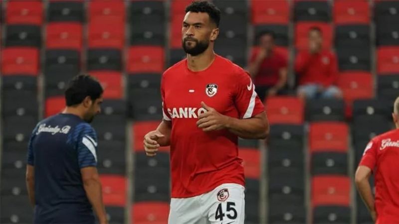 Steven Caulker milli takım değiştirdi