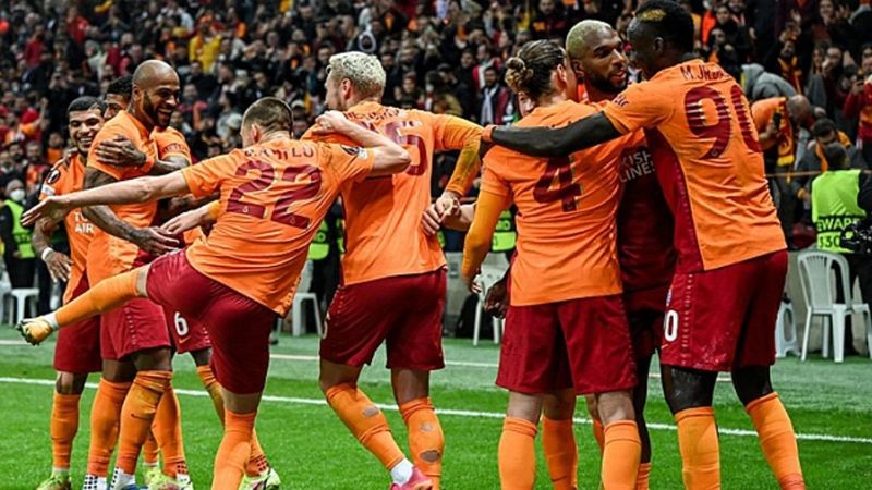 Galatasaray-Başakşehir maçının muhtemel 11'leri