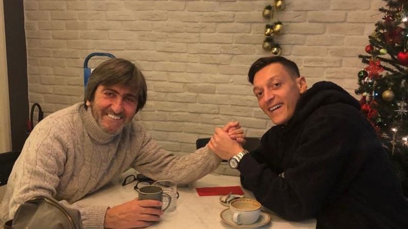 Rıdvan Dilmen'den Mesut Özil paylaşımı