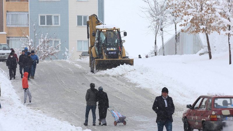 Konya'da eğitime kar tatili