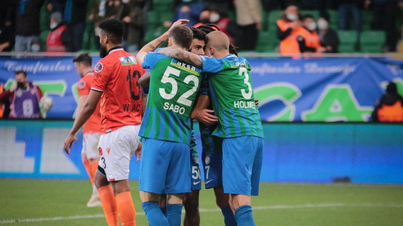 Rizespor, Yeni Malatyaspor'u tek golle geçti