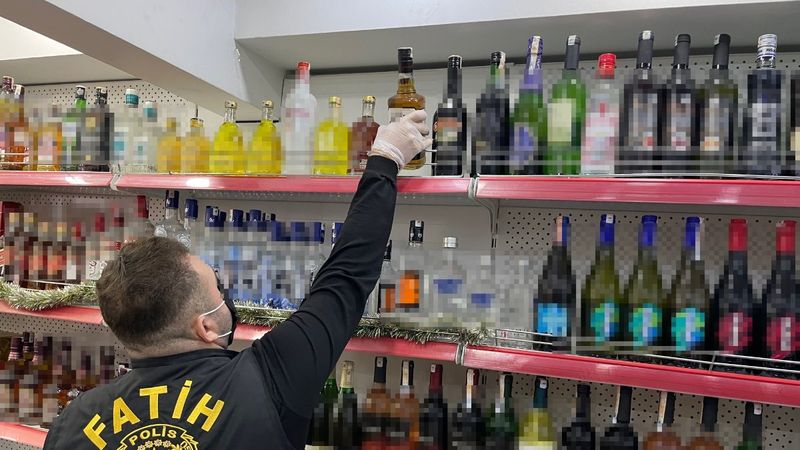 Fatih’te sahte içki denetimi