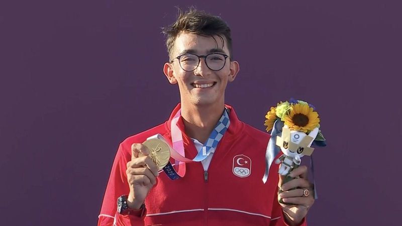 Sporda 2021 madalyalarla geçti