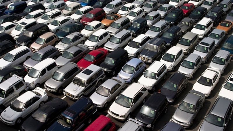 Gözler ikinci el piyasasında! Dolardaki düşüş araç fiyatlarını etkileyecek mi?