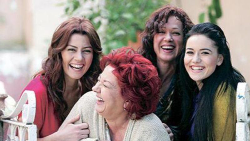 Bedia Ener, Yaprak Dökümü setini anlattı