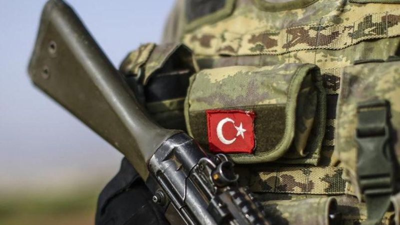 İkna yoluyla 3 terörist daha teslim oldu