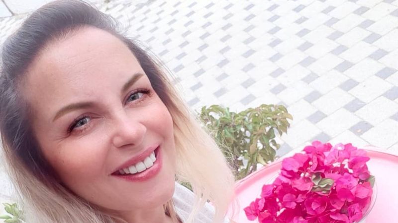 Şarkıcı Ayça Tekindor: Hepimiz ölelim, hayvanlar yaşasın