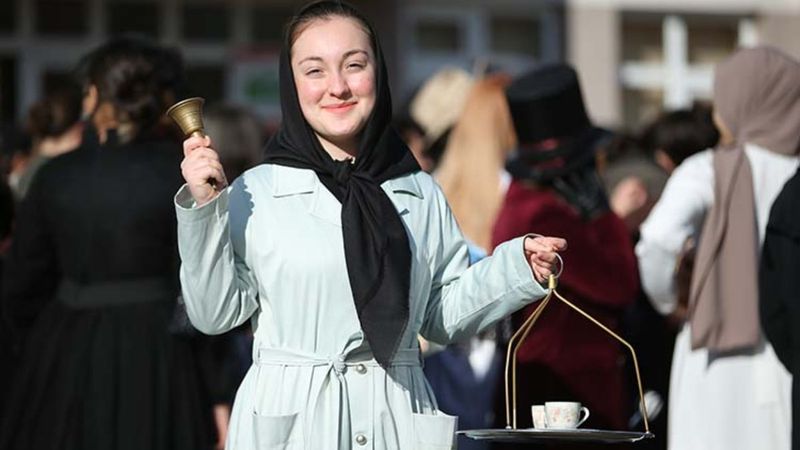 Sakarya'da öğrencilerden Roman Kahramanları Festivali