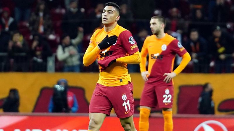 Galatasaray - Antalyaspor maçının ilk 11'leri