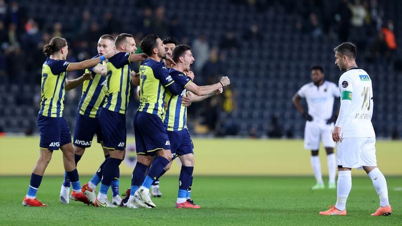 Fenerbahçe, Yeni Malatyaspor'u rahat yendi