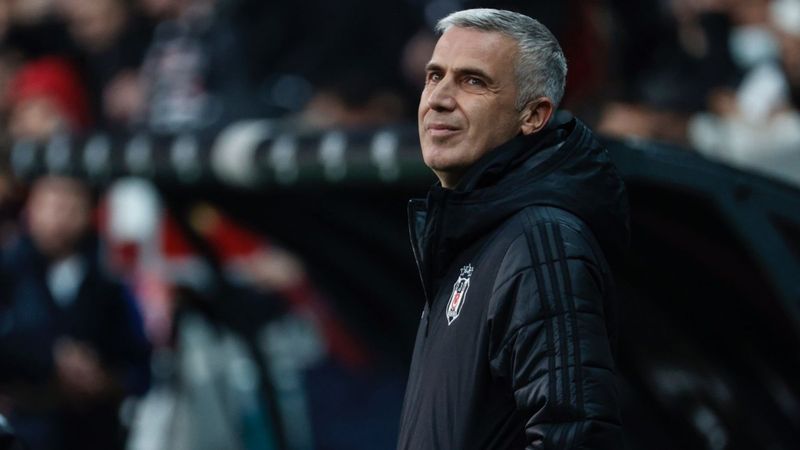 Önder Karaveli, oyunculardan yeni yıl hediyesi istedi