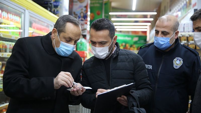 Ekiplerden marketlerde 'fahiş fiyat ve kur indirimi' denetimi