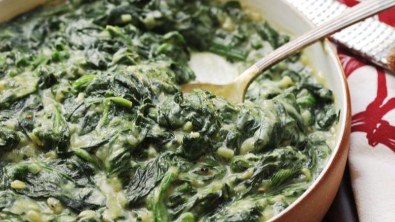 Ispanak yedikten sonra neden ağzımız kamaşır? O hissin nedeni meğer...