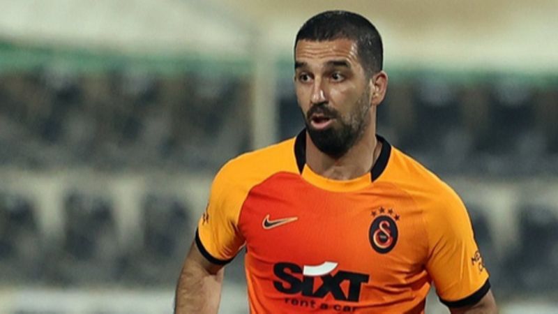 Arda Turan'ın baldızı Dilahan Doğan'a bakın! Güzelliği ile ablası Aslıhan Turan'ı solladı...