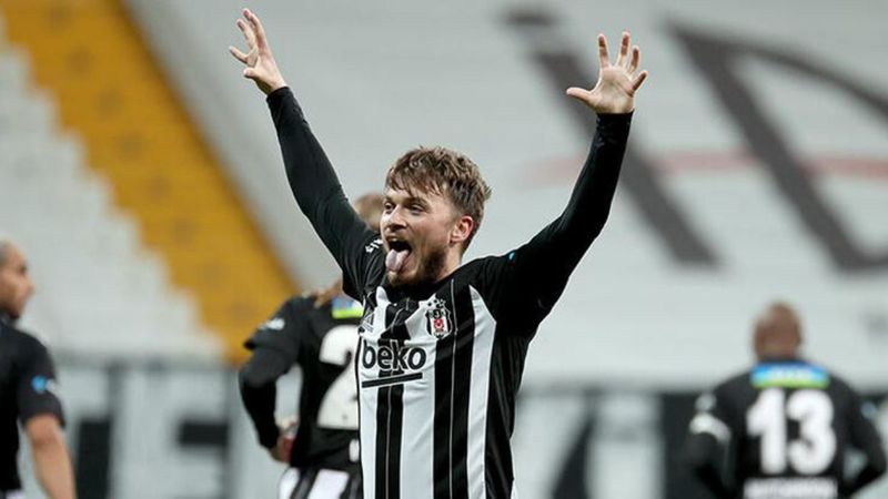 Adem Ljajic, Başakşehir ile anlaştı