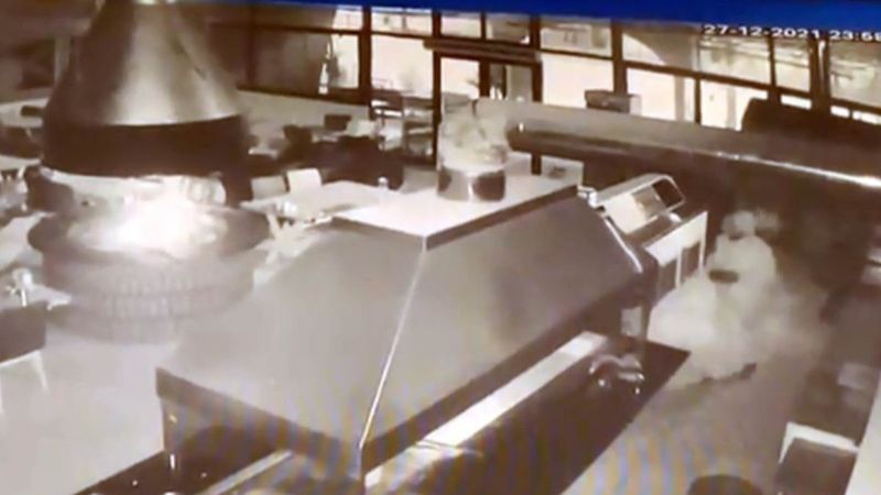Kilis'teki kebapçı dükkanında soygun: 8 bin TL zarara uğradılar