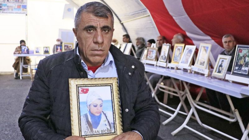 Diyarbakır'da evlat nöbetindeki babanın feryadı