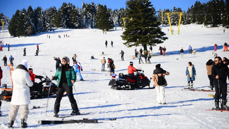 Uludağ pistlerinde yılbaşı yoğunluğu