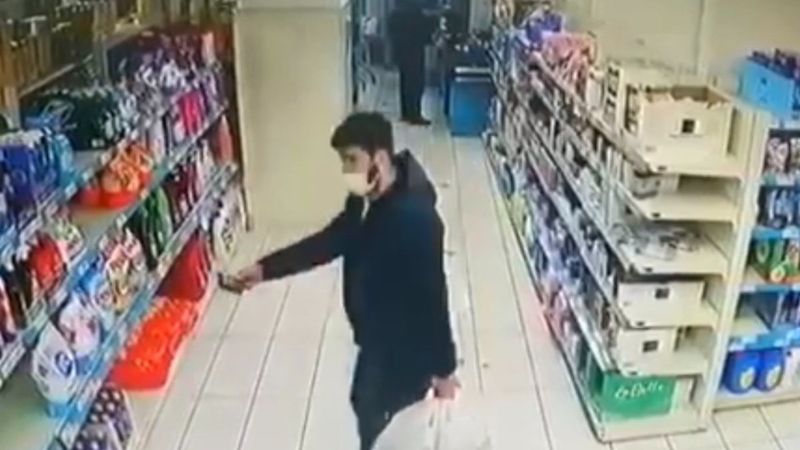 İstanbul'da markette unutulan cüzdanın içini boşaltıp geri getirdi