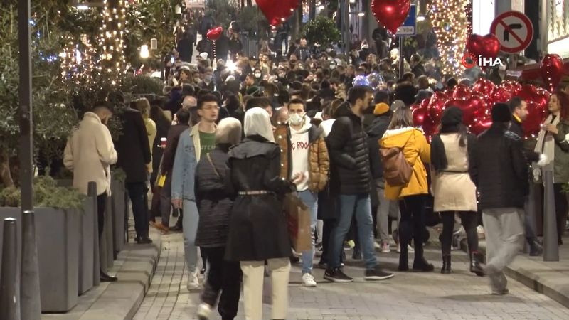 Nişantaşı’nda yılbaşı yoğunluğu