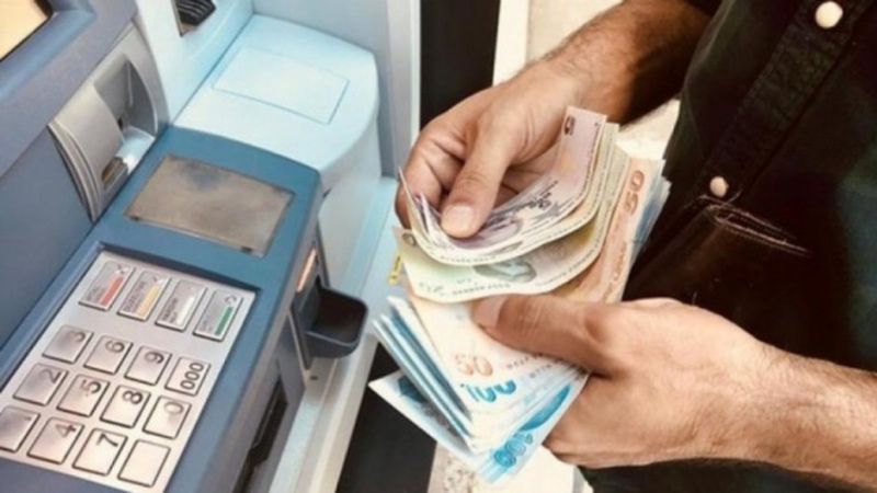 O tarihte hesapta! Zamlı maaşlar ne zaman yatacak? 2022 SSK ve Bağkur zamlı emekli maaşı tarihleri...
