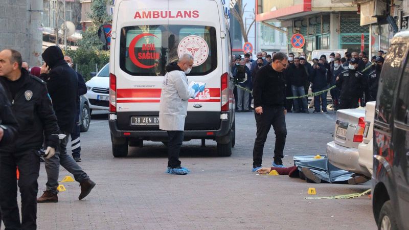 Kayseri'de 'miras' kavgası: Ölü ve yaralılar var