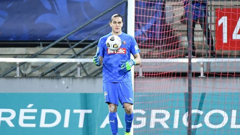 Galatasaray'ın listesindeki Doğan Alemdar, Fransa'da kalıyor