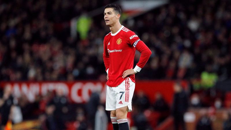 Wolverhampton, Manchester United'ın yenilmezlik serisini bitirdi