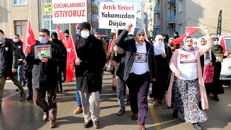 Van’da evlat nöbeti, 28’inci haftasına girdi