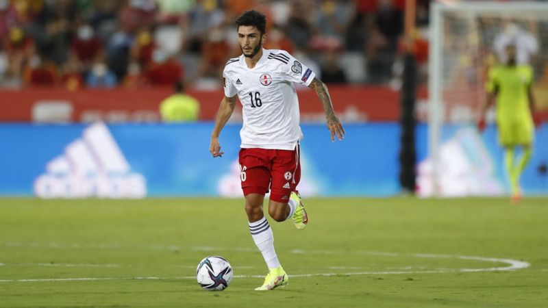 Azarovi: Transferi engelleyecek durum yok