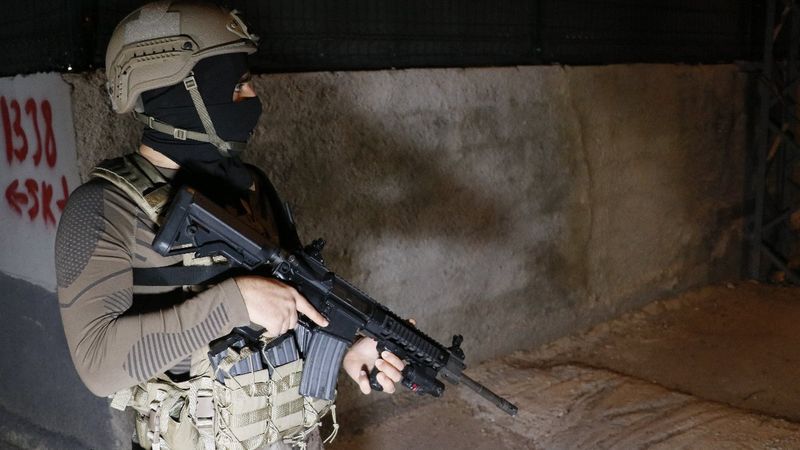 Adana'da DEAŞ operasyonu