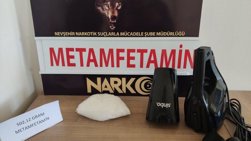 Nevşehir'de elektrikli süpürgeden uyuşturucu çıktı