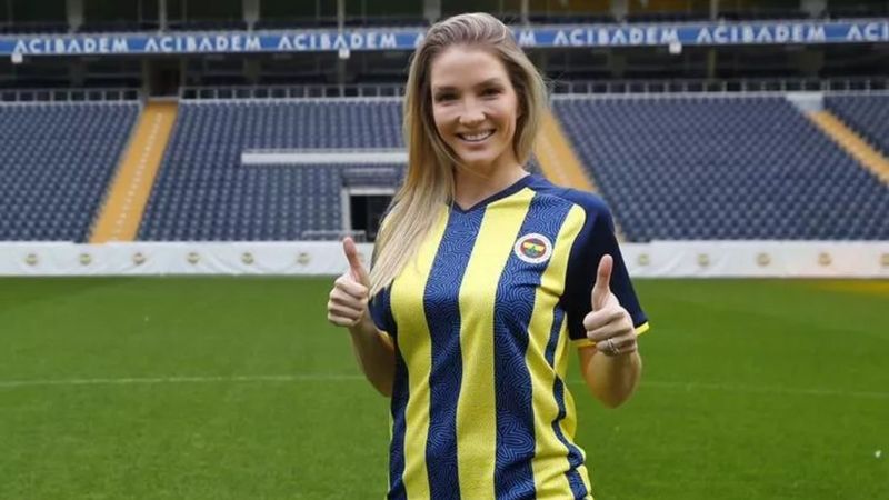 Jessica Çarmıklı, Fenerbahçe Kadın Futbol Takımı'nda