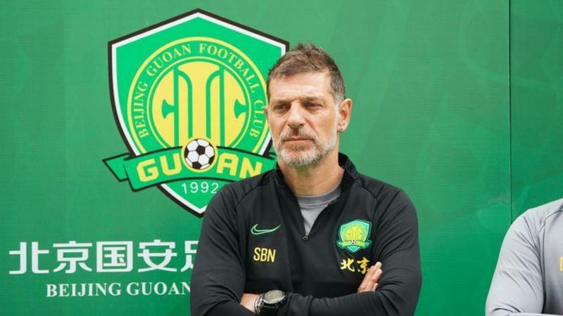 Fenerbahçe bu fırsatı kaçırır mı bilinmez ama... Slaven Bilic resmen boşta!