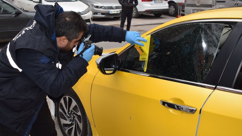 Malatya'da taksi durağında tartıştığı şahsa ateş açtı