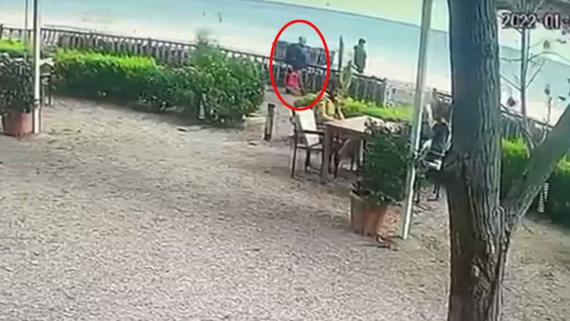 Antalya'da denizde kaybolan kadın kamerada