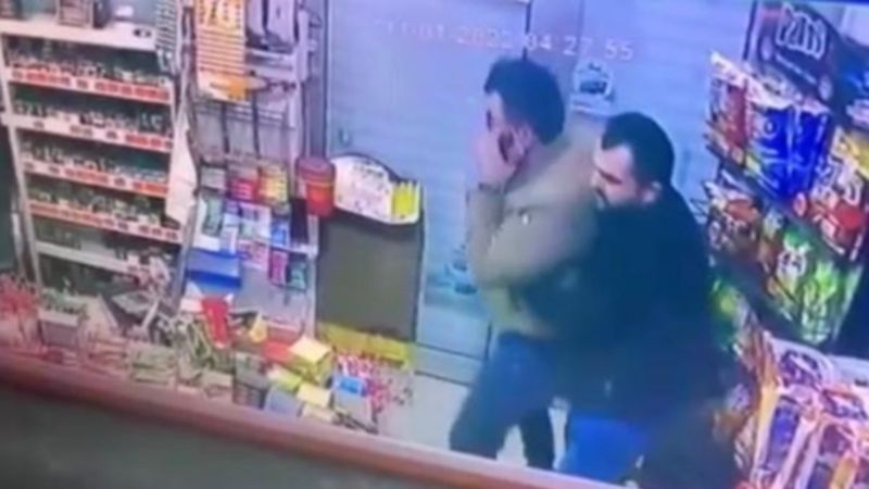 Esenyurt’ta kepenkleri indiren market sahibi olası bir saldırıyı önledi