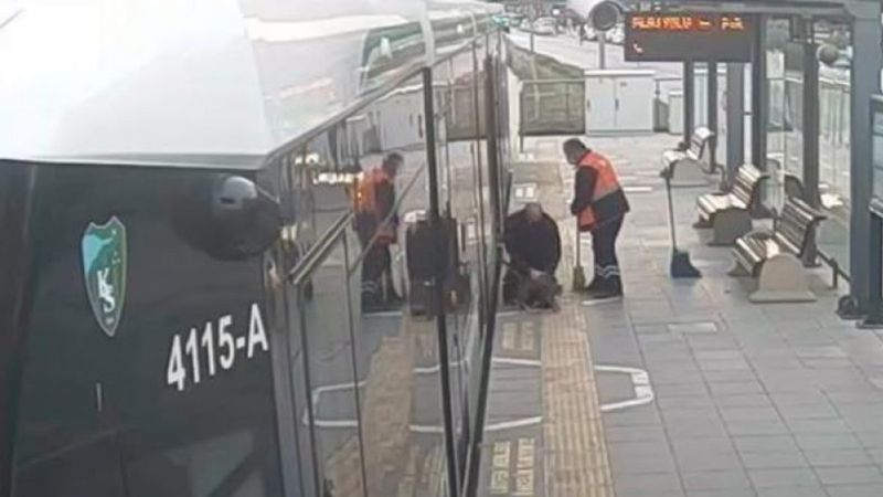 Kocaeli'de tramvay altına giren kedi kamerada