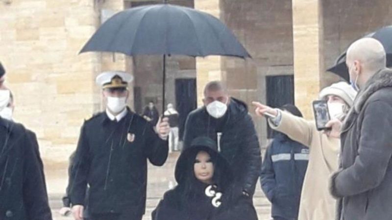 MSB'den Bülent Ersoy'un 'Anıtkabir ziyareti'ne ilişkin inceleme