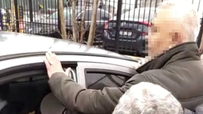 Kağıthane'de seyyar 'sahte alkol' satışı yapan şahsa operasyon