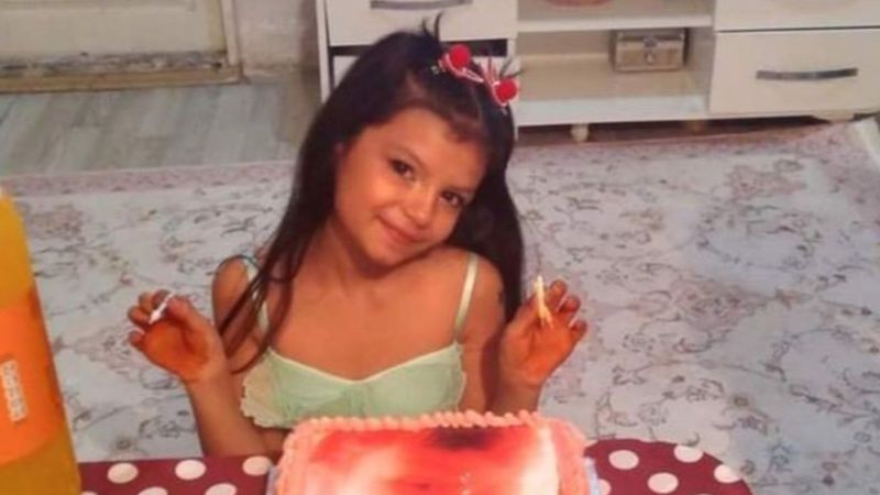 Yalova'da çöp kamyonunun çarptığı minik kız kurtarılamadı