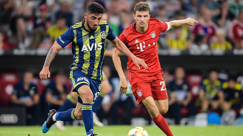 Fenerbahçe'de Allahyar haber bekliyor