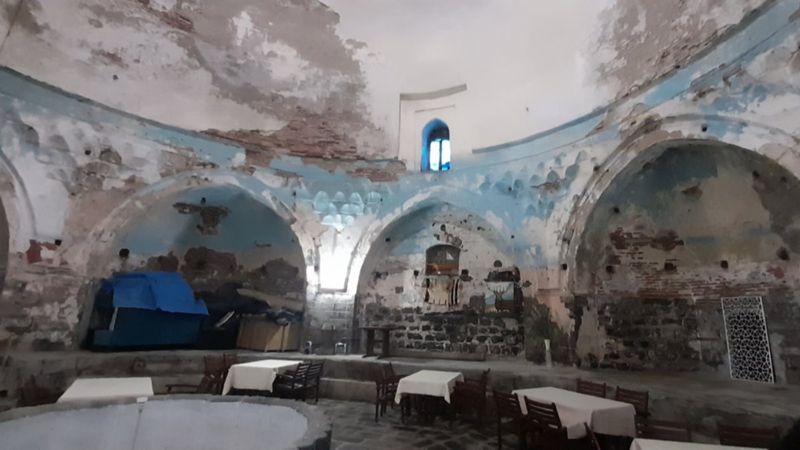 Diyarbakır'da 500 yıllık hamam tahrip edildi
