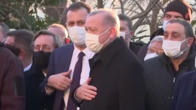 Cumhurbaşkanı Erdoğan, Çengelköy'de vatandaşlarla buluştu