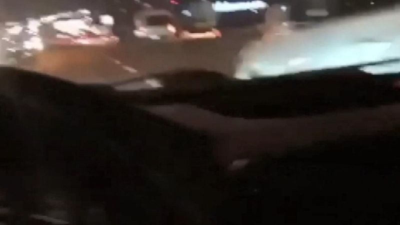 Esenyurt'ta sürücünün çarpıp kaçtığı araçta 7 bin liralık hasar