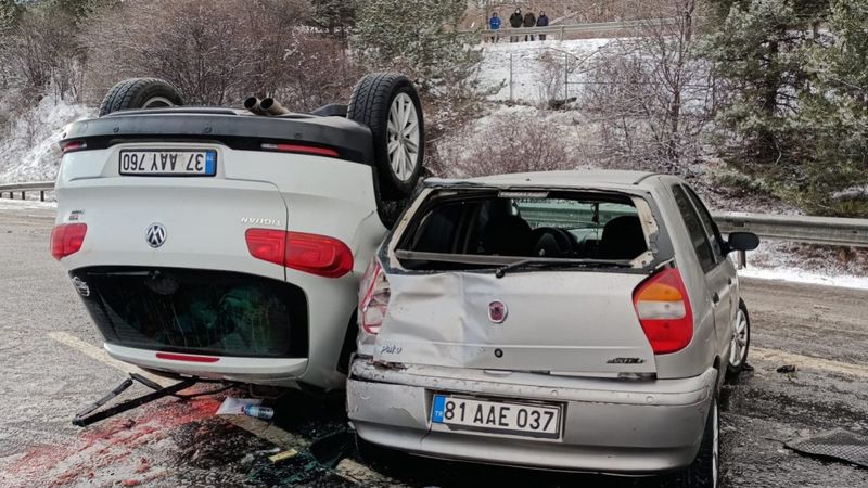 Bolu’da zincirleme kaza: 12 araç birbirine girdi