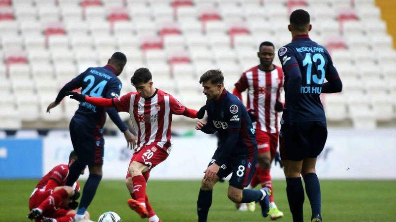 Trabzonspor, Sivasspor ile berabere kaldı