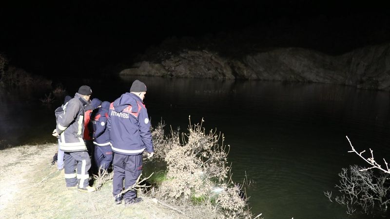 Denizli'de avlanmak için göl kenarına giden kişi kayboldu